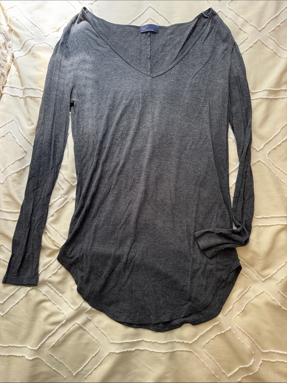 GAP Dark Charcoal Gray V-Neck Long Sleeve Tunic
